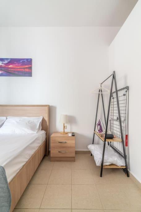 Urban Apt Next University 23 Candia Esterno foto